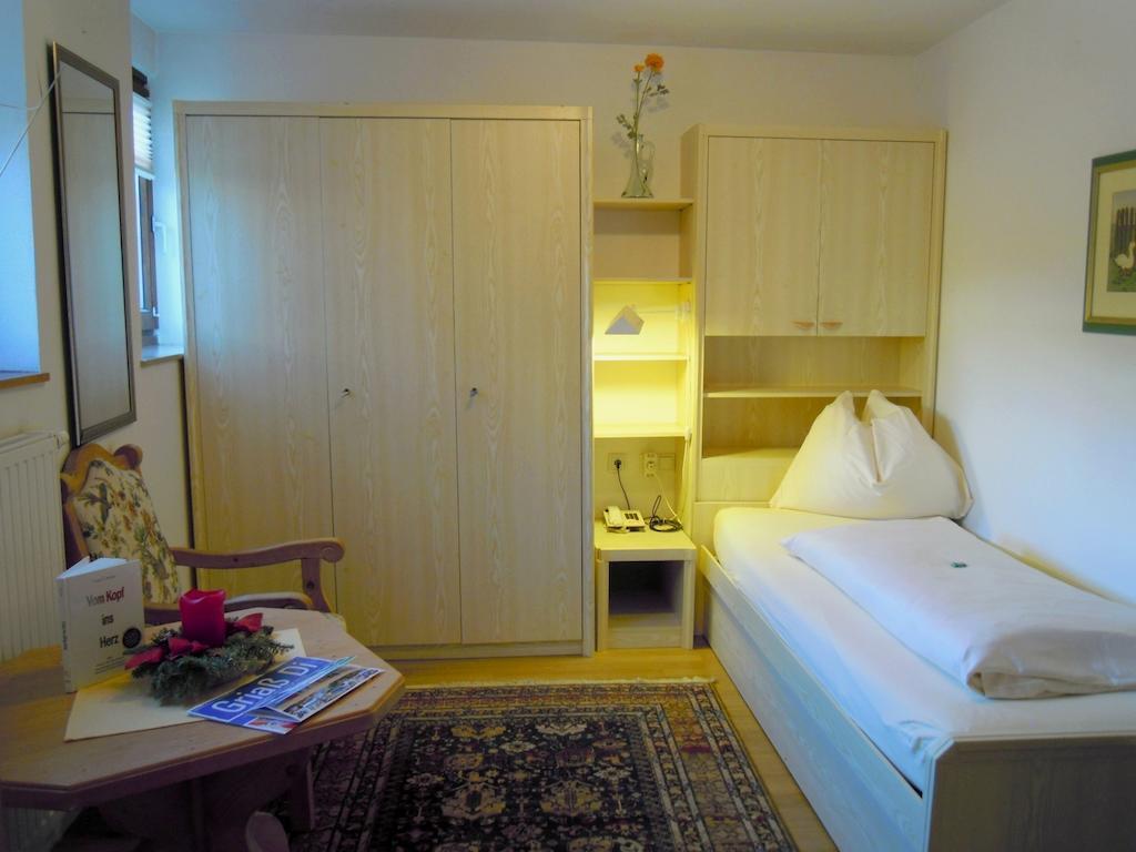 Hotel Garni Alpenland Altenmarkt im Pongau Quarto foto