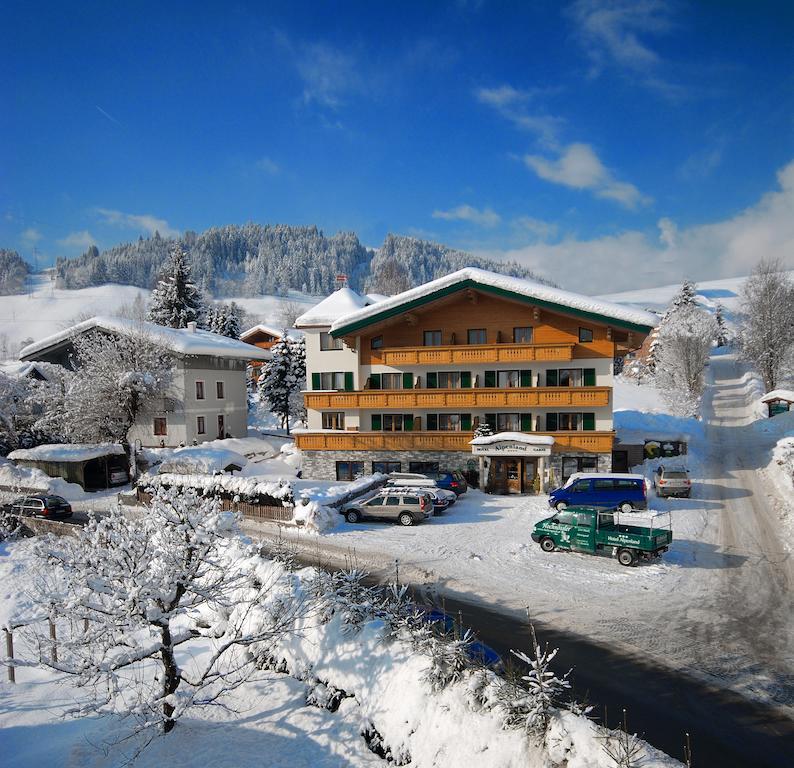 Hotel Garni Alpenland Altenmarkt im Pongau Exterior foto