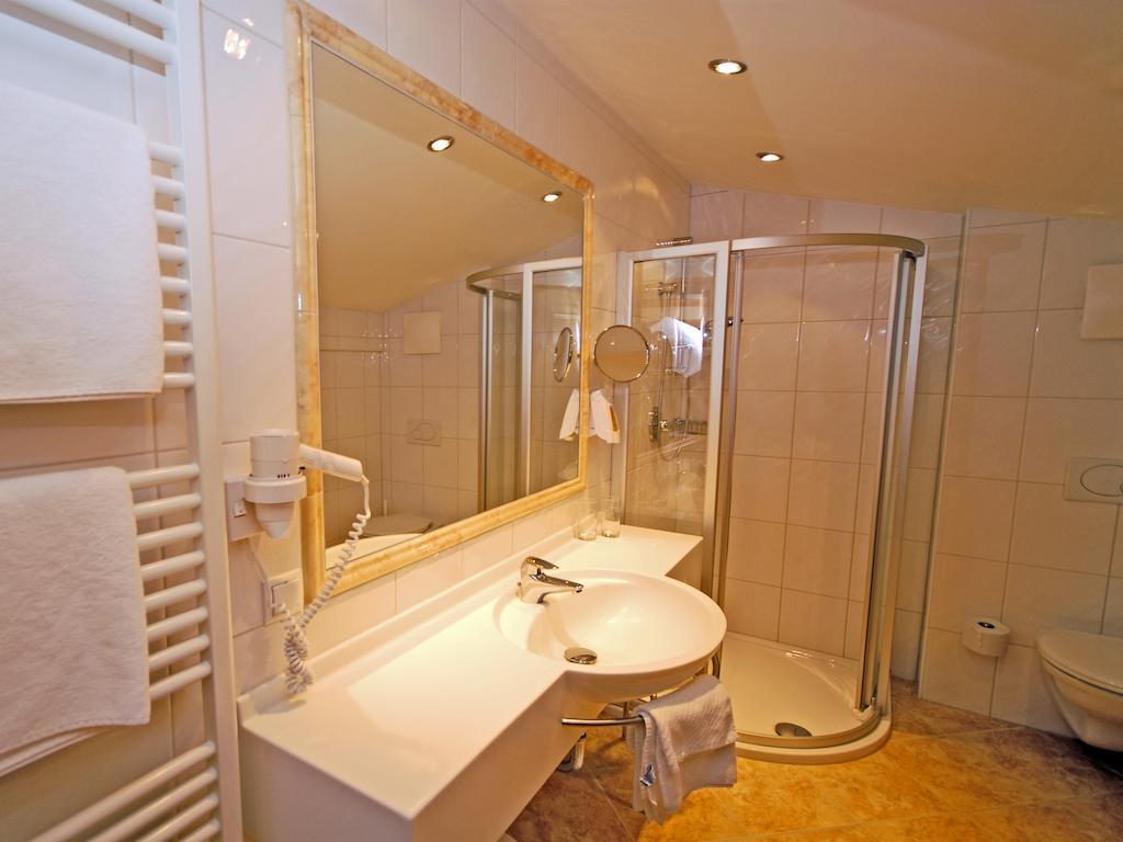 Hotel Garni Alpenland Altenmarkt im Pongau Quarto foto